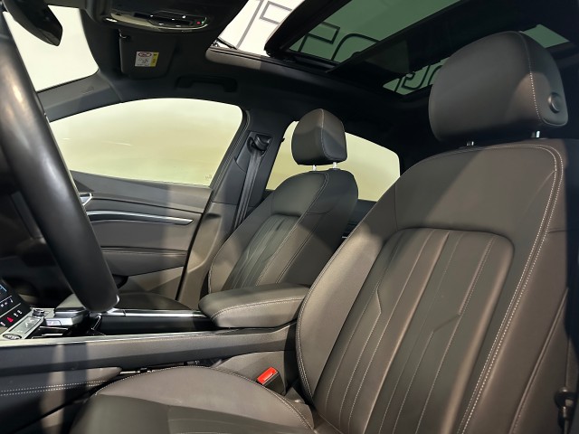 AUDI E-TRON 50 QUATTRO BNS ED+ NAP l PANO l CAMERA l STOELVERW l VIRTUEL l 313PK l , SK Autos, Emmen