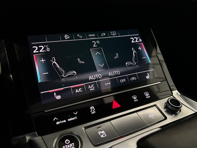 AUDI E-TRON 50 QUATTRO BNS ED+ NAP l PANO l CAMERA l STOELVERW l VIRTUEL l 313PK l , SK Autos, Emmen