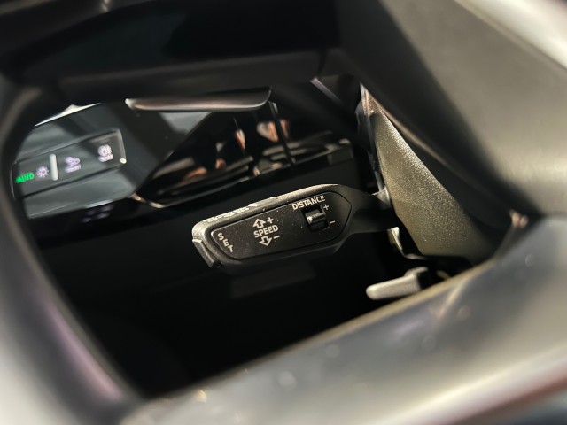 AUDI E-TRON 50 QUATTRO BNS ED+ NAP l PANO l CAMERA l STOELVERW l VIRTUEL l 313PK l , SK Autos, Emmen