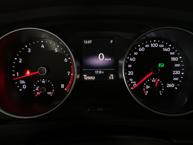 VOLKSWAGEN TIGUAN 1.4 TSI ACT HIGHL. R-LINE l CRUISE l LMV l CARPLAY l AUTOMAAT l , SK Autos, Emmen