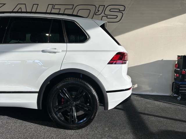 VOLKSWAGEN TIGUAN 1.4 TSI ACT HIGHL. R-LINE l CRUISE l LMV l CARPLAY l AUTOMAAT l , SK Autos, Emmen