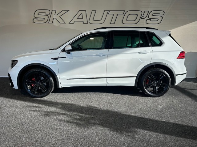 VOLKSWAGEN TIGUAN 1.4 TSI ACT HIGHL. R-LINE l CRUISE l LMV l CARPLAY l AUTOMAAT l , SK Autos, Emmen