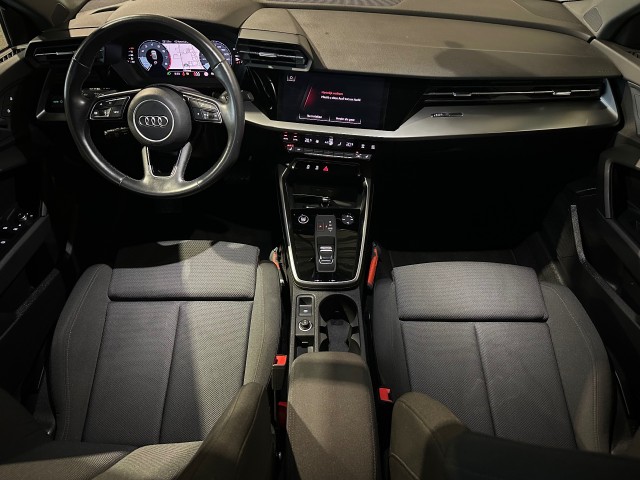 AUDI A3 30 TFSI ADV EDITION AUT. l LED l NAVI l VIRTUAL l SENSOREN l , SK Autos, Emmen