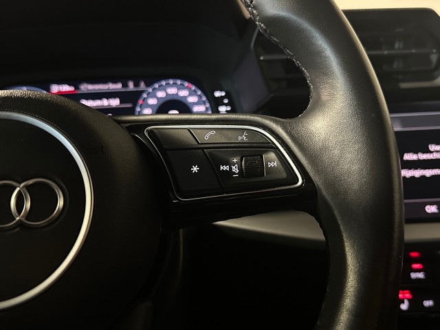 AUDI A3 30 TFSI ADV EDITION AUT. l LED l NAVI l VIRTUAL l SENSOREN l , SK Autos, Emmen