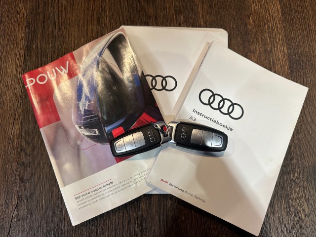 AUDI A3 30 TFSI ADV EDITION AUT. l LED l NAVI l VIRTUAL l SENSOREN l , SK Autos, Emmen