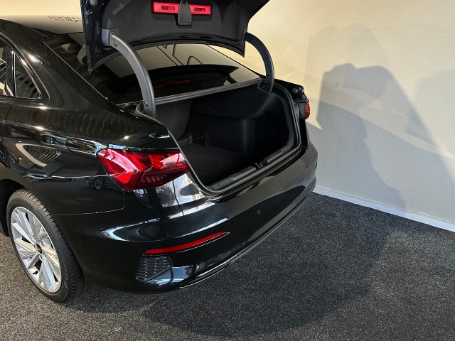 AUDI A3 30 TFSI ADV EDITION AUT. l LED l NAVI l VIRTUAL l SENSOREN l , SK Autos, Emmen