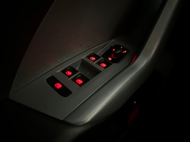 VOLKSWAGEN T-CROSS 1.0 TSI LIFE l LMV l TREKHAAK l ACC l CLIMA l NAVI l NAP l , SK Autos, Emmen