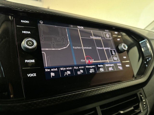 VOLKSWAGEN T-CROSS 1.0 TSI LIFE l LMV l TREKHAAK l ACC l CLIMA l NAVI l NAP l , SK Autos, Emmen