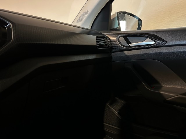 VOLKSWAGEN T-CROSS 1.0 TSI LIFE l LMV l TREKHAAK l ACC l CLIMA l NAVI l NAP l , SK Autos, Emmen