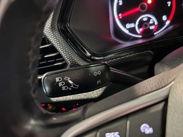 VOLKSWAGEN T-CROSS 1.0 TSI LIFE l LMV l TREKHAAK l ACC l CLIMA l NAVI l NAP l , SK Autos, Emmen