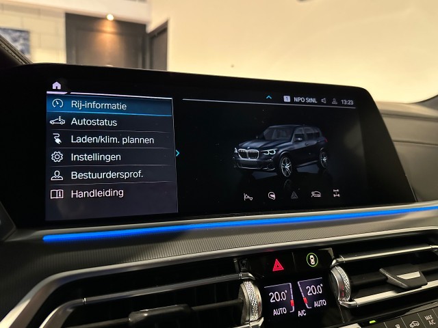 BMW X5 XDRIVE45E HIGH EXEC. M-PAKKET l LUCHTVER l PANO l 360CAM l HUD l TREKH l , SK Autos, Emmen