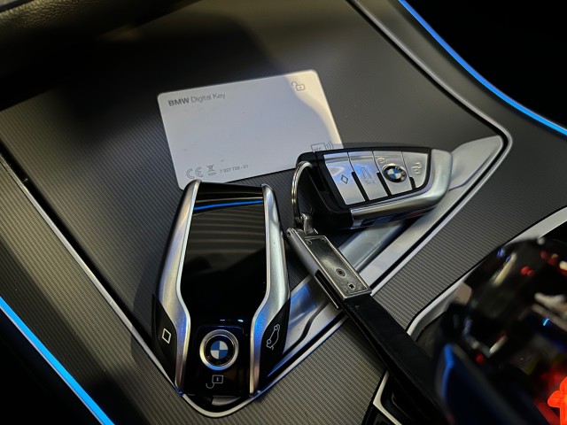 BMW X5 XDRIVE45E HIGH EXEC. M-PAKKET l LUCHTVER l PANO l 360CAM l HUD l TREKH l , SK Autos, Emmen