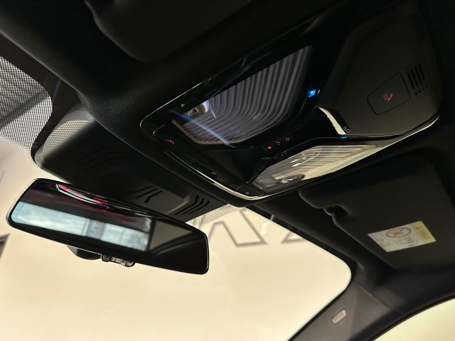 BMW X5 XDRIVE45E HIGH EXEC. M-PAKKET l LUCHTVER l PANO l 360CAM l HUD l TREKH l , SK Autos, Emmen