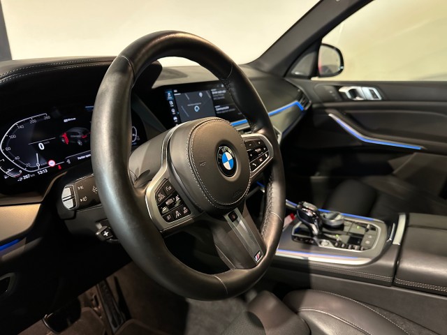 BMW X5 XDRIVE45E HIGH EXEC. M-PAKKET l LUCHTVER l PANO l 360CAM l HUD l TREKH l , SK Autos, Emmen