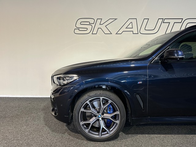 BMW X5 XDRIVE45E HIGH EXEC. M-PAKKET l LUCHTVER l PANO l 360CAM l HUD l TREKH l , SK Autos, Emmen