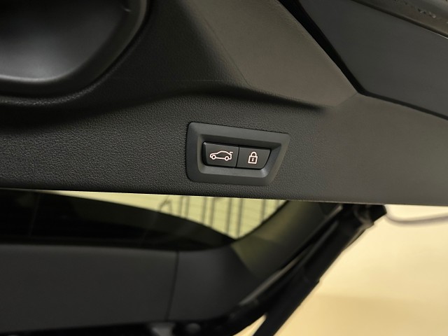 BMW X5 XDRIVE45E HIGH EXEC. M-PAKKET l LUCHTVER l PANO l 360CAM l HUD l TREKH l , SK Autos, Emmen