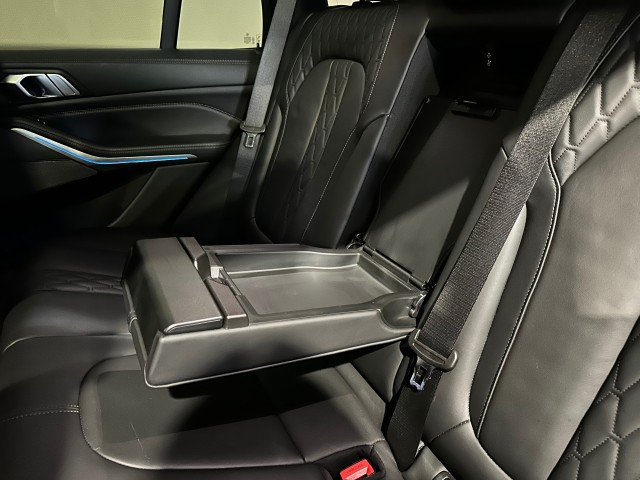 BMW X5 XDRIVE45E HIGH EXEC. M-PAKKET l LUCHTVER l PANO l 360CAM l HUD l TREKH l , SK Autos, Emmen