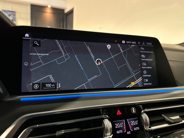 BMW X5 XDRIVE45E HIGH EXEC. M-PAKKET l LUCHTVER l PANO l 360CAM l HUD l TREKH l , SK Autos, Emmen