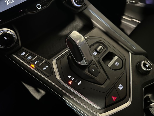 LYNK EN CO 01 1.5 PHEV 261PK l PANO l CAMERA l INFINITY l MEMORY l LED l , SK Autos, Emmen