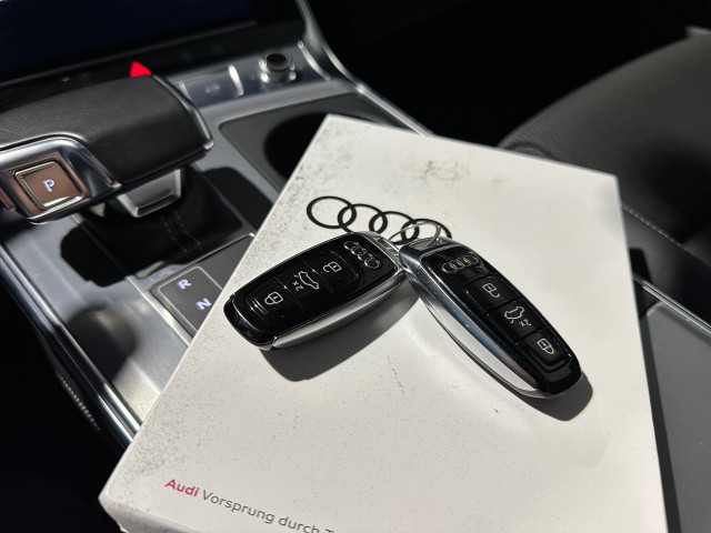 AUDI A6 50 TFSI E Q. S EDIT. PANO l QUATTRO l STOEL/STUURVER l ACC l 340PK l S-LINE l HUD l , SK Autos, Emmen