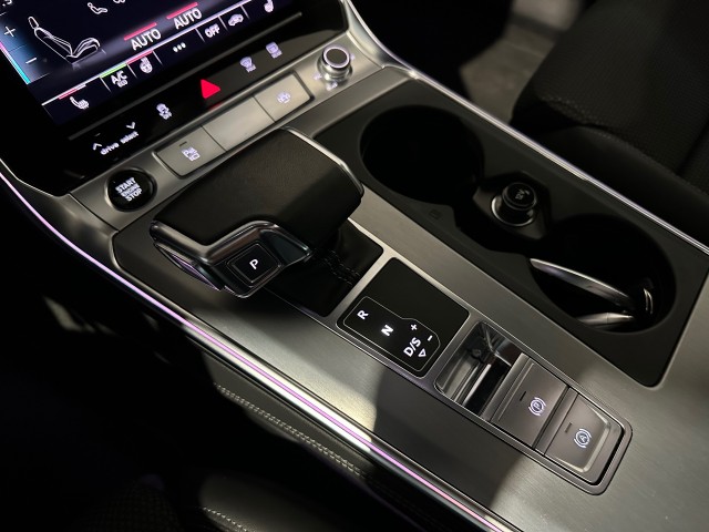AUDI A6 50 TFSI E Q. S EDIT. PANO l QUATTRO l STOEL/STUURVER l ACC l 340PK l S-LINE l HUD l , SK Autos, Emmen