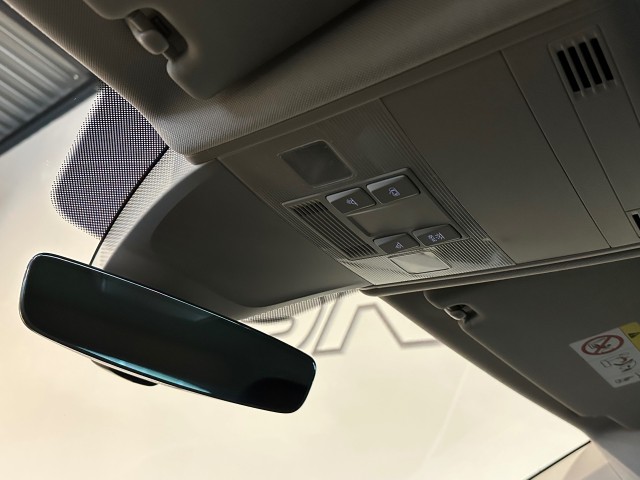 VOLKSWAGEN TIGUAN 1.5 TSI ACT CL BNS TREKHAAK l NAP l ELEK ACHTERKLEP l CLIMA l ACC l LMV l, SK Autos, Emmen