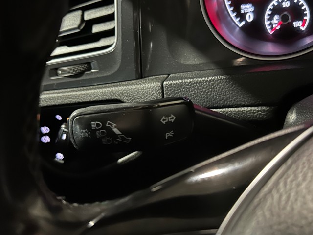 VOLKSWAGEN GOLF 1.5 TSI HIGHLINE FACELIFT l STOEL/STUURVER l LED l KACHELSTAND l PANORAMA l , SK Autos, Emmen