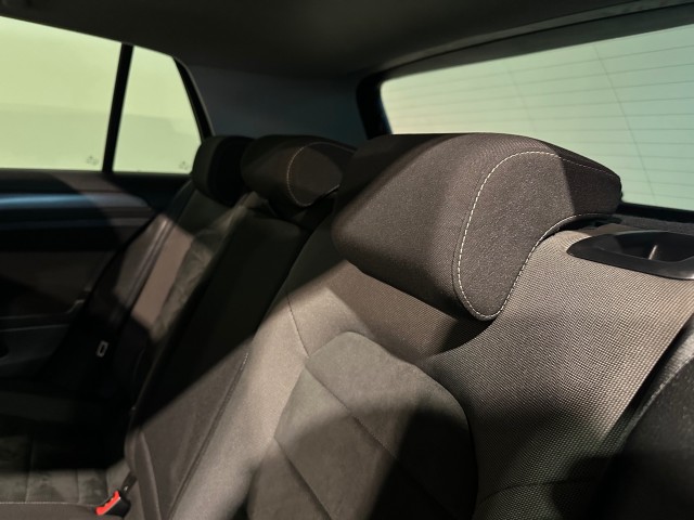 VOLKSWAGEN GOLF 1.5 TSI HIGHLINE FACELIFT l STOEL/STUURVER l LED l KACHELSTAND l PANORAMA l , SK Autos, Emmen