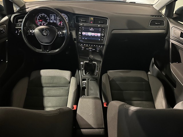 VOLKSWAGEN GOLF 1.5 TSI HIGHLINE FACELIFT l STOEL/STUURVER l LED l KACHELSTAND l PANORAMA l , SK Autos, Emmen