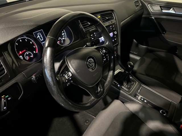 VOLKSWAGEN GOLF 1.5 TSI HIGHLINE FACELIFT l STOEL/STUURVER l LED l KACHELSTAND l PANORAMA l , SK Autos, Emmen