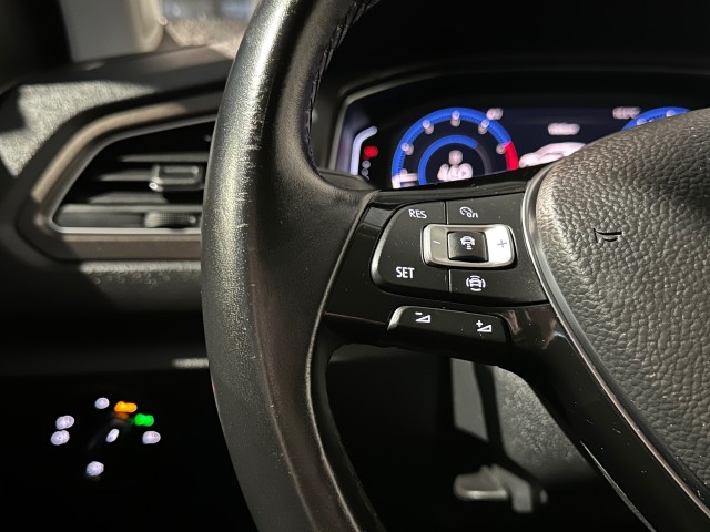 VOLKSWAGEN T-ROC 1.0 TSI STYLE NAP l CLIMA l TWOTONE l LED l CARPLAY l LMV l BEATS SOUND l, SK Autos, Emmen