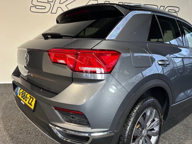 VOLKSWAGEN T-ROC 1.0 TSI STYLE NAP l CLIMA l TWOTONE l LED l CARPLAY l LMV l BEATS SOUND l, SK Autos, Emmen