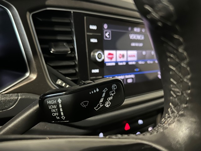 VOLKSWAGEN T-ROC 1.0 TSI STYLE NAP l CLIMA l TWOTONE l LED l CARPLAY l LMV l BEATS SOUND l, SK Autos, Emmen