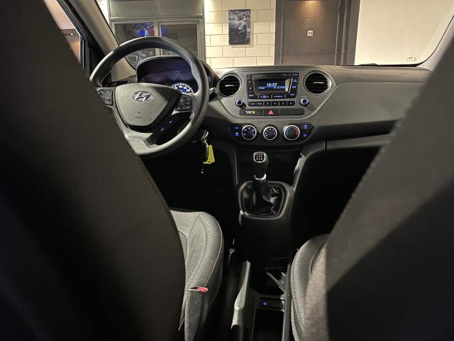 HYUNDAI I10 1.0I COMFORT NAP l 5DRS l LMV l CRUISE l AIRCO l , SK Autos, Emmen