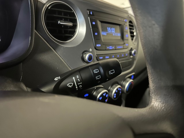 HYUNDAI I10 1.0I COMFORT NAP l 5DRS l LMV l CRUISE l AIRCO l , SK Autos, Emmen