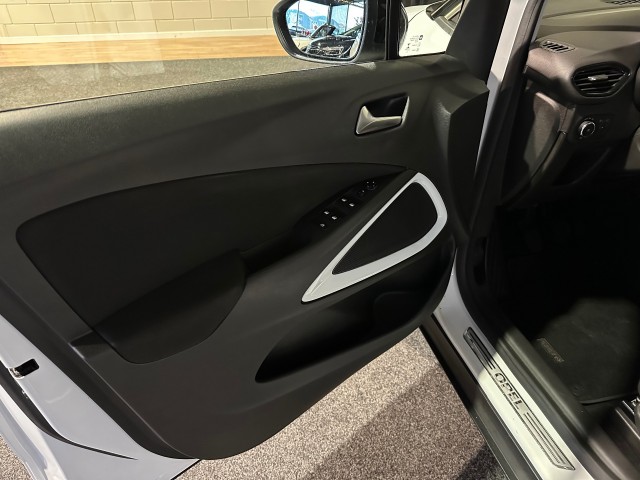 OPEL CROSSLAND X 1.2 T. ED. 2020 l NAP l LED l CRUISE l CARPLAY l LMV l AIRCO l , SK Autos, Emmen