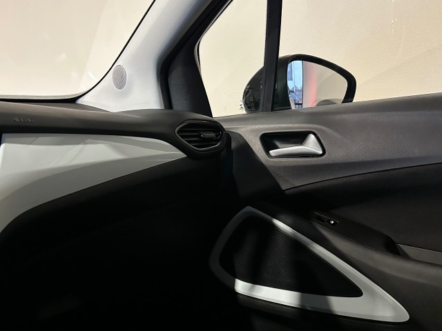 OPEL CROSSLAND X 1.2 T. ED. 2020 l NAP l LED l CRUISE l CARPLAY l LMV l AIRCO l , SK Autos, Emmen