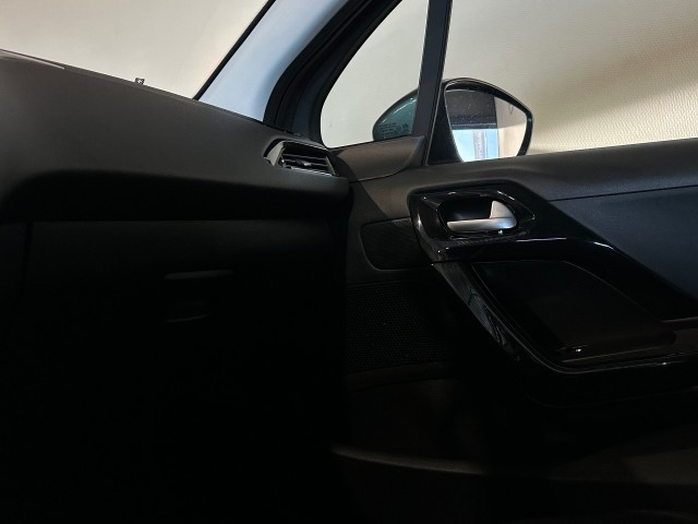 PEUGEOT 208 1.2 PURET. BL ACTIVE l NAP l CRUISE l PDC l CARPLAY l AIRCO l , SK Autos, Emmen