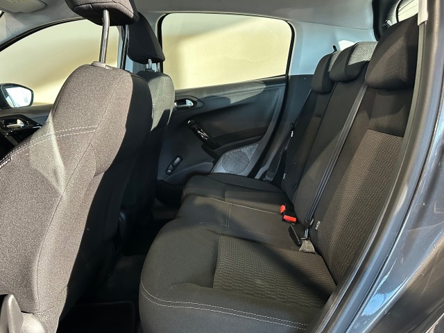 PEUGEOT 208 1.2 PURET. BL ACTIVE l NAP l CRUISE l PDC l CARPLAY l AIRCO l , SK Autos, Emmen