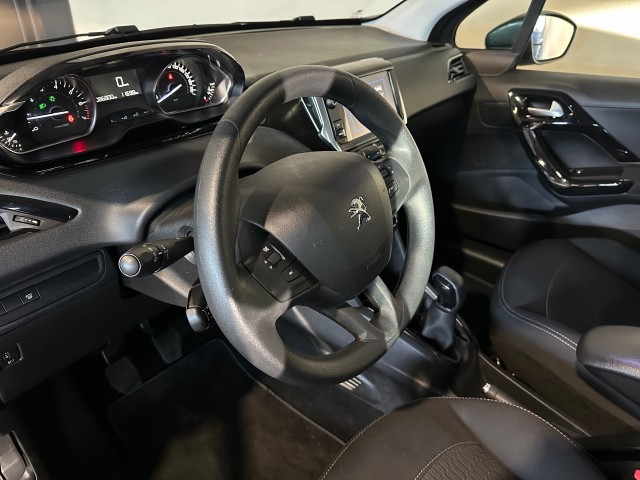 PEUGEOT 208 1.2 PURET. BL ACTIVE l NAP l CRUISE l PDC l CARPLAY l AIRCO l , SK Autos, Emmen