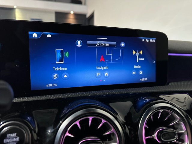 MERCEDES-BENZ A-KLASSE 250 E AMG LINE l PANORAMA l CAMERA l SFEERVERL l STOELVER l , SK Autos, Emmen