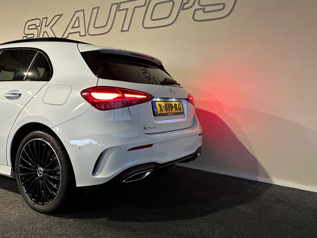 MERCEDES-BENZ A-KLASSE 250 E AMG LINE l PANORAMA l CAMERA l SFEERVERL l STOELVER l , SK Autos, Emmen