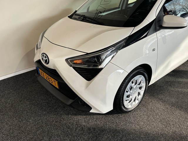 TOYOTA AYGO 1.0 VVT-I X-PLAY l NAP l AIRCO l BLUETOOTH l 5DRS l ELEK RAMEN l , SK Autos, Emmen