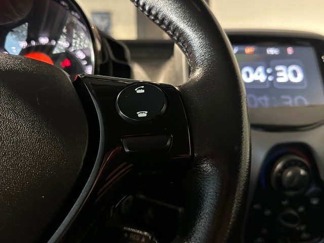 TOYOTA AYGO 1.0 VVT-I X-PLAY l NAP l AIRCO l BLUETOOTH l 5DRS l ELEK RAMEN l , SK Autos, Emmen