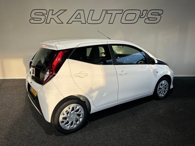 TOYOTA AYGO 1.0 VVT-I X-PLAY l NAP l AIRCO l BLUETOOTH l 5DRS l ELEK RAMEN l , SK Autos, Emmen