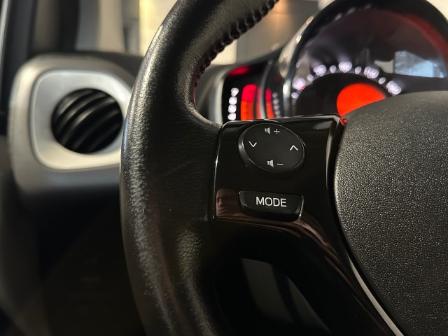 TOYOTA AYGO 1.0 VVT-I X-PLAY l NAP l AIRCO l BLUETOOTH l 5DRS l ELEK RAMEN l , SK Autos, Emmen