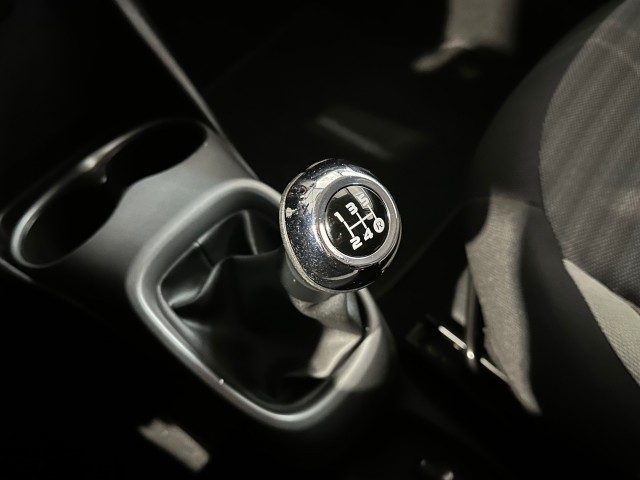 TOYOTA AYGO 1.0 VVT-I X-PLAY l NAP l AIRCO l BLUETOOTH l 5DRS l ELEK RAMEN l , SK Autos, Emmen