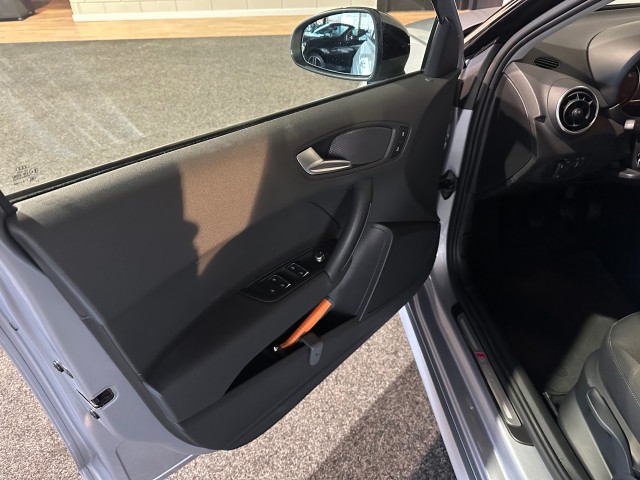 AUDI A1 1.0 TFSI ADRENALIN l NAP l NAVI l LMV l AIRCO l PDC l CRUISE l , SK Autos, Emmen