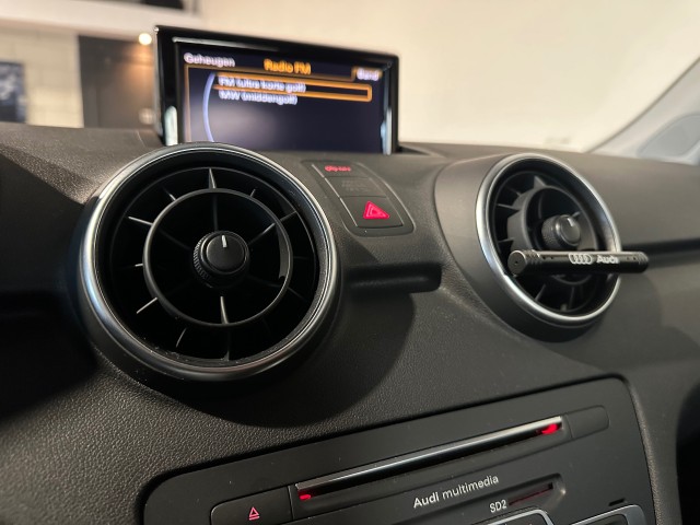 AUDI A1 1.0 TFSI ADRENALIN l NAP l NAVI l LMV l AIRCO l PDC l CRUISE l , SK Autos, Emmen