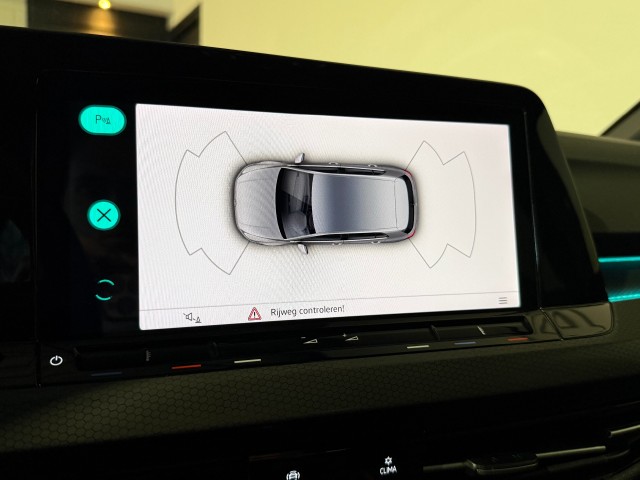 VOLKSWAGEN GOLF 2.0 TDI GTD l IQLED l SFEERVERL l STOEL+STUURVERW l 200PK l , SK Autos, Emmen